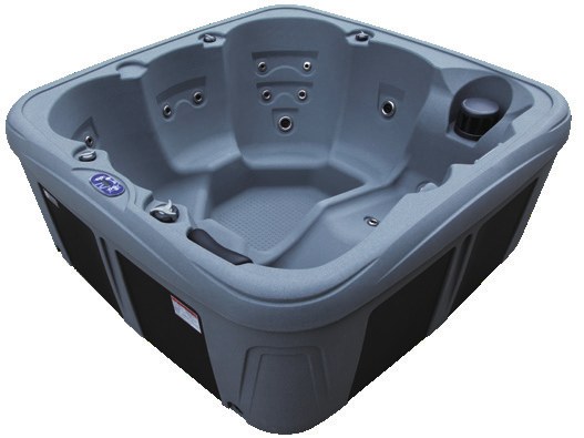 WeeSpa Forêt spa extérieur best-seller France 5-6 places — vue latérale coque polyéthylène rotomoulé dans jardin, livraison France entière